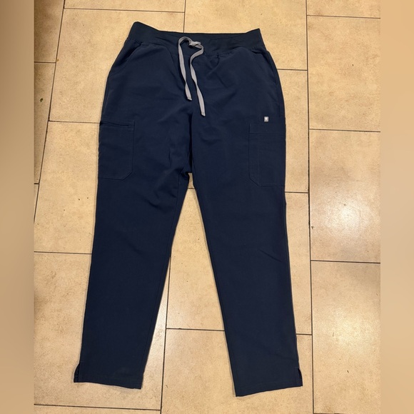 Figs Yola High Waisted Scrubs Pants Technical Collection Womens XL Navy Blue - Picture 1 of 6